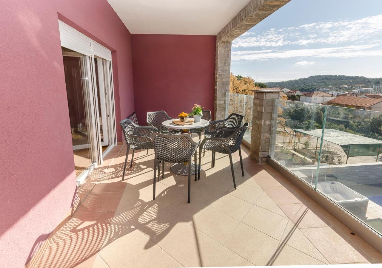 Apartments Villa As Езера Экстерьер фото